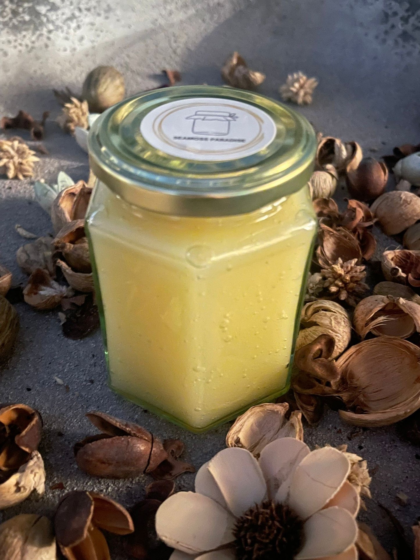 280ml organic pineapple & coconut seamoss gel. Front shot