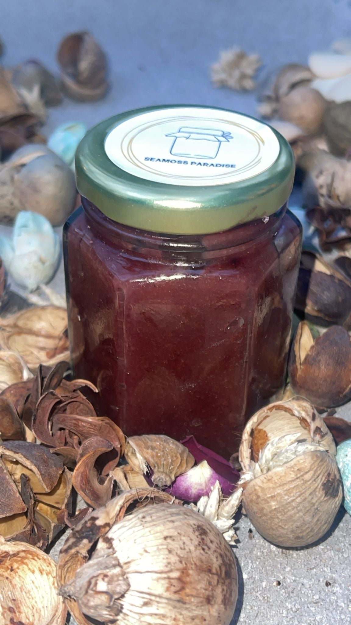 280ml organic blueberry and acai seamoss gel. Front shot